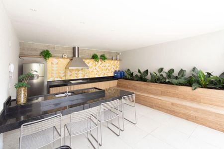 Apartamento à venda com 27m², 1 quarto e sem vaga Apartamento à venda com 27m², 1 quarto e sem vagaÁrea comum - Churrasqueira