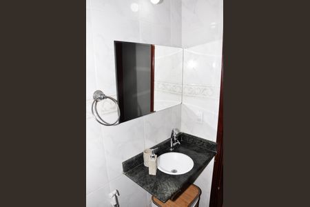 Casa à venda com 110m², 3 quartos e 3 vagasBanheiro Social