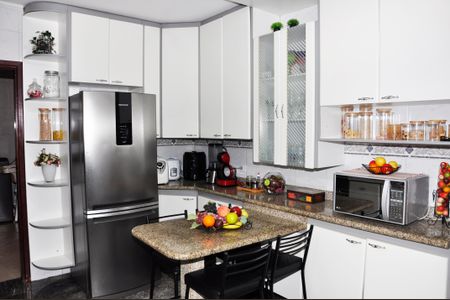 Casa à venda com 110m², 3 quartos e 3 vagasCozinha