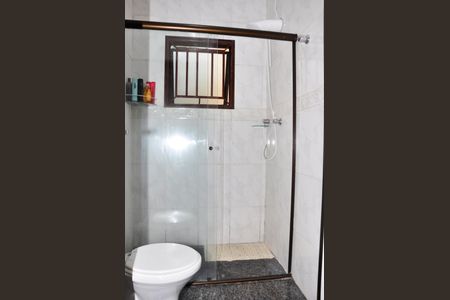 Casa à venda com 110m², 3 quartos e 3 vagasBanheiro da Suíte