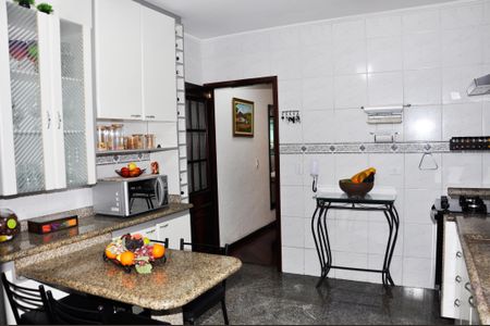 Casa à venda com 110m², 3 quartos e 3 vagasCozinha