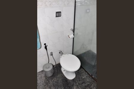 Casa à venda com 110m², 3 quartos e 3 vagasBanheiro da Suíte