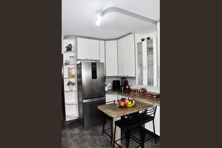 Casa à venda com 110m², 3 quartos e 3 vagasCozinha