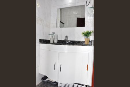 Casa à venda com 110m², 3 quartos e 3 vagasBanheiro da Suíte