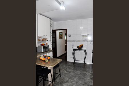 Casa à venda com 110m², 3 quartos e 3 vagasCozinha