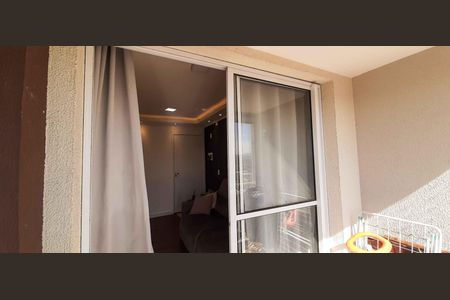 Apartamento à venda com 53m², 2 quartos e 1 vagaSacada Sala