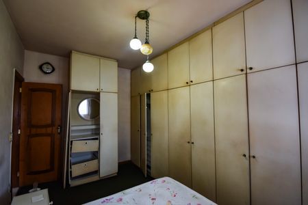 Apartamento à venda com 93m², 3 quartos e 2 vagas Apartamento à venda com 93m², 3 quartos e 2 vagasQuarto 2