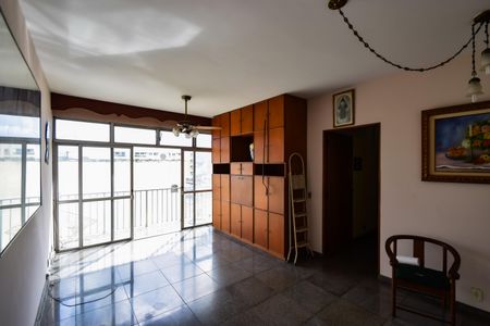 Apartamento à venda com 93m², 3 quartos e 2 vagas Apartamento à venda com 93m², 3 quartos e 2 vagasSala