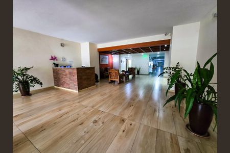 Apartamento à venda com 93m², 3 quartos e 2 vagas Apartamento à venda com 93m², 3 quartos e 2 vagasHall de entrada