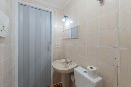 Banheiro de apartamento para alugar com 1 quarto, 39m² em Bela Vista, São Paulo
