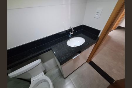 Banheiro Social de apartamento para alugar com 1 quarto, 37m² em Vila Dom Pedro Ii, São Paulo