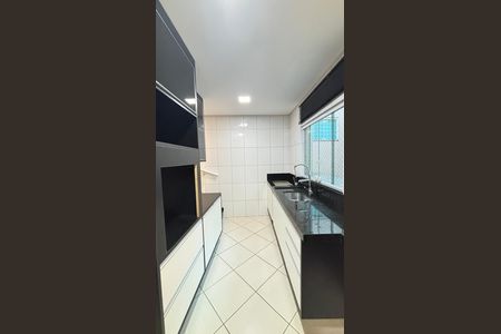 Apartamento para alugar com 110m², 2 quartos e 2 vagasCozinha