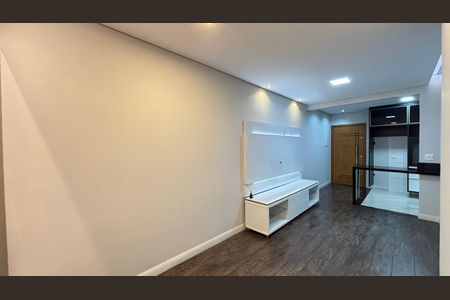 Apartamento para alugar com 110m², 2 quartos e 2 vagasSala