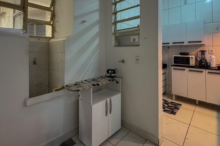 Apartamento à venda com 45m², 1 quarto e sem vagaCozinha e Área de Serviço