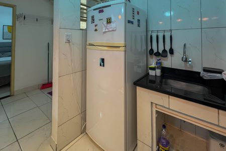 Apartamento à venda com 45m², 1 quarto e sem vagaCozinha e Área de Serviço