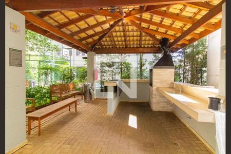 Apartamento para alugar com 43m², 2 quartos e sem vagaÁrea comum - Churrasqueira