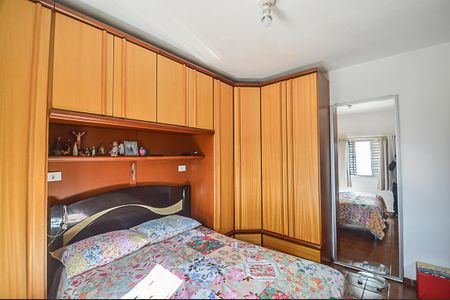 Casa à venda com 237m², 4 quartos e 4 vagasQuarto Suíte