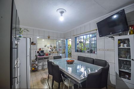 Casa à venda com 237m², 4 quartos e 4 vagasCozinha