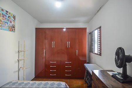 Casa à venda com 237m², 4 quartos e 4 vagasQuarto 1