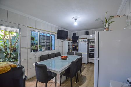 Casa à venda com 237m², 4 quartos e 4 vagasCozinha