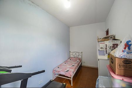 Casa à venda com 237m², 4 quartos e 4 vagasQuarto 2