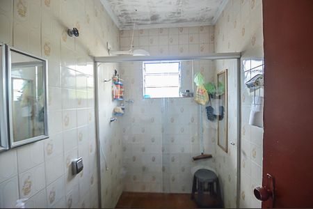 Casa à venda com 237m², 4 quartos e 4 vagasBanheiro da Suíte 2