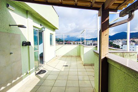 Apartamento à venda com 148m², 3 quartos e 2 vagas Apartamento à venda com 148m², 3 quartos e 2 vagasCobertura