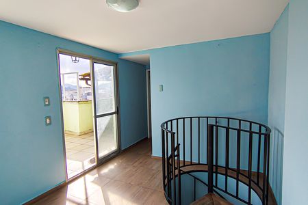 Apartamento à venda com 148m², 3 quartos e 2 vagas Apartamento à venda com 148m², 3 quartos e 2 vagasCobertura - Hall