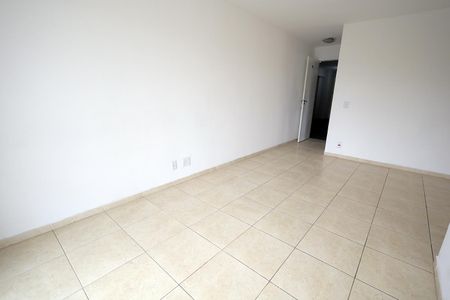Apartamento à venda com 71m², 3 quartos e 1 vagaSala