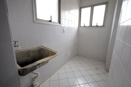 Apartamento à venda com 71m², 3 quartos e 1 vagaÁrea de Serviço