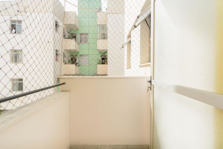 Apartamento para alugar com 61m², 2 quartos e 1 vaga Apartamento para alugar com 61m², 2 quartos e 1 vagaVaranda da Sala