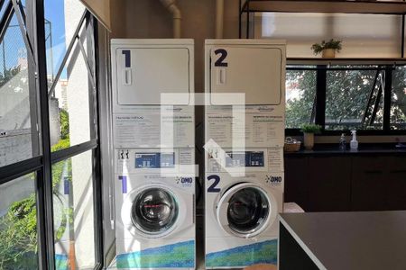 Studio à venda com 28m², 0 quarto e sem vaga Studio à venda com 28m², 0 quarto e sem vagaLavanderia