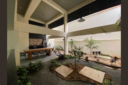 Apartamento à venda com 68m², 2 quartos e 2 vagas