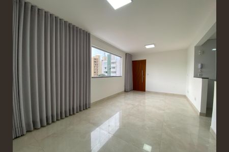 Apartamento à venda com 68m², 2 quartos e 2 vagas