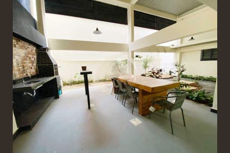 Apartamento à venda com 68m², 2 quartos e 2 vagas