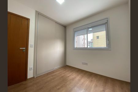 Apartamento à venda com 68m², 2 quartos e 2 vagas