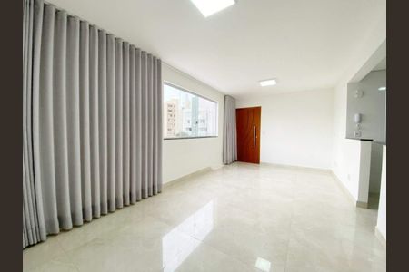 Apartamento à venda com 68m², 2 quartos e 2 vagas