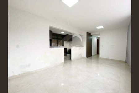 Apartamento à venda com 68m², 2 quartos e 2 vagas