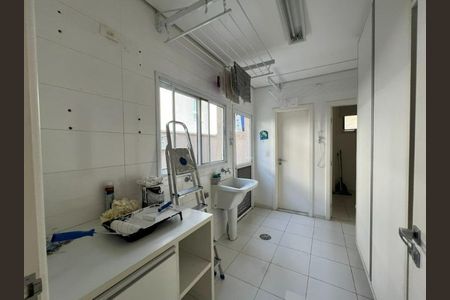 Casa à venda com 338m², 3 quartos e 2 vagasFoto 06