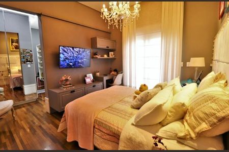 Casa à venda com 1860m², 4 quartos e 10 vagasFoto 02