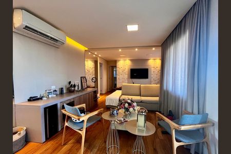 Apartamento à venda com 92m², 2 quartos e 2 vagasSala