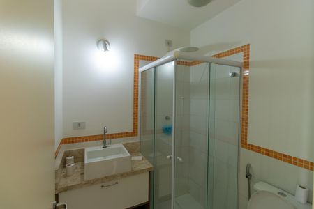 Casa de condomínio para alugar com 72m², 2 quartos e sem vaga Casa de condomínio para alugar com 72m², 2 quartos e sem vagaBanheiro da Suíte 2
