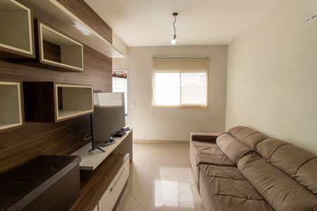Casa de condomínio para alugar com 72m², 2 quartos e sem vaga Casa de condomínio para alugar com 72m², 2 quartos e sem vagaSala