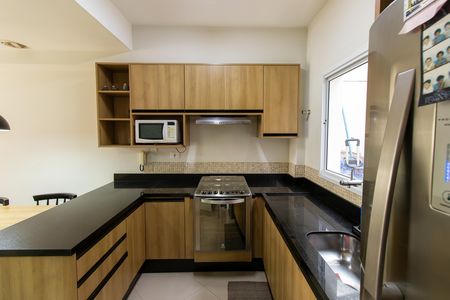 Casa de condomínio para alugar com 72m², 2 quartos e sem vaga Casa de condomínio para alugar com 72m², 2 quartos e sem vagaCozinha