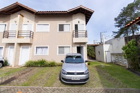 Casa de condomínio para alugar com 72m², 2 quartos e sem vaga Casa de condomínio para alugar com 72m², 2 quartos e sem vagaFachada