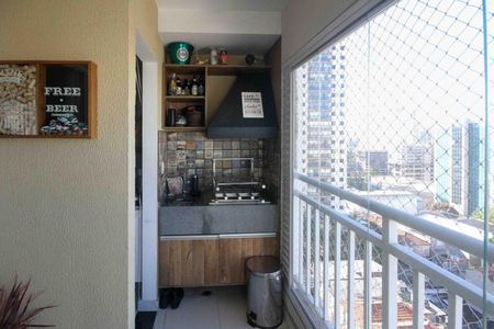 Apartamento à venda com 71m², 3 quartos e 2 vagasVaranda