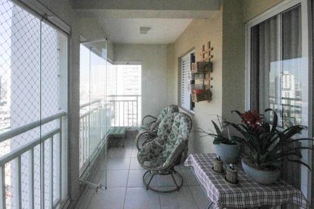 Apartamento à venda com 71m², 3 quartos e 2 vagasVaranda