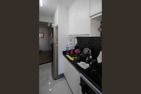 Apartamento à venda com 71m², 3 quartos e 2 vagasCozinha