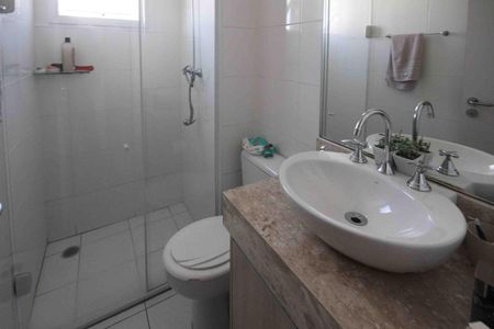 Apartamento à venda com 71m², 3 quartos e 2 vagasBanheiro da Social