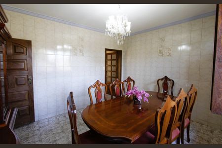 Apartamento para alugar com 640m², 7 quartos e 5 vagasCopa